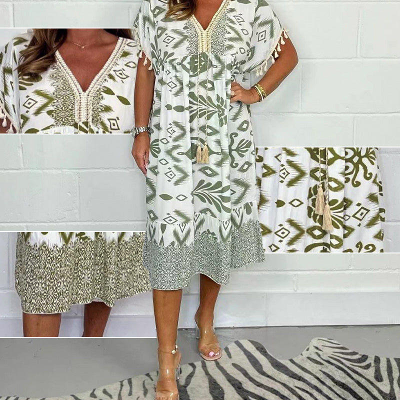 Icone™PrintedDress: Mønstret V-hals hverdagskjole med frynseermer