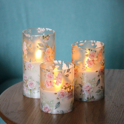 Ledsen™ FloralCandle: Hygge Elegant Glød Delikat Blomsterprint LED Lysestage Sæt
