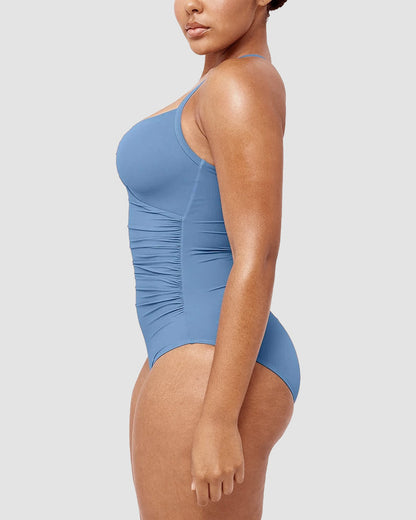 Icone™ ShapingSwimsuit: Elegant kryssede stropper bak, figurformende badedrakt