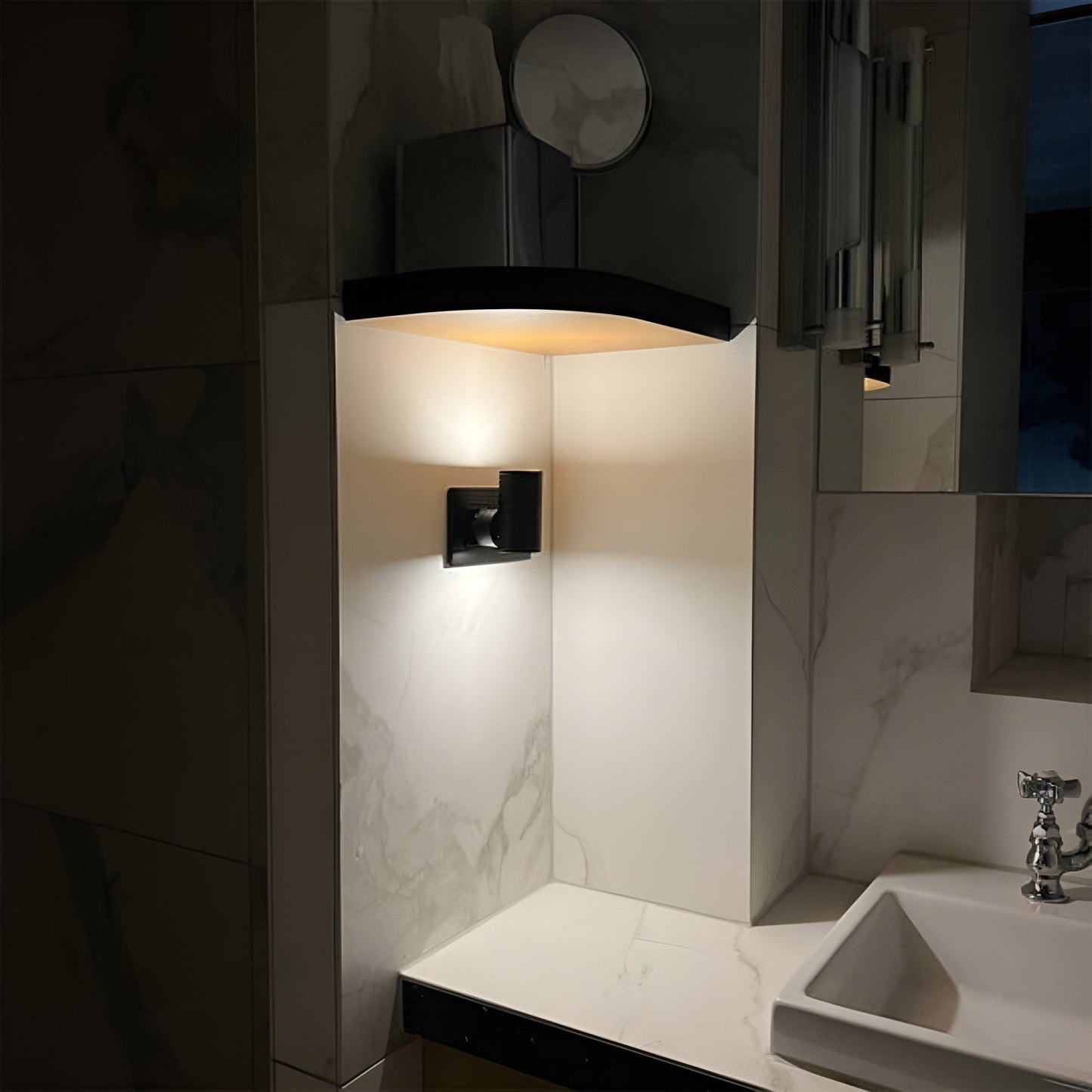 Ledsen™ NightLight: Moderne Bærbar Dimbar Plug-In Nattlys