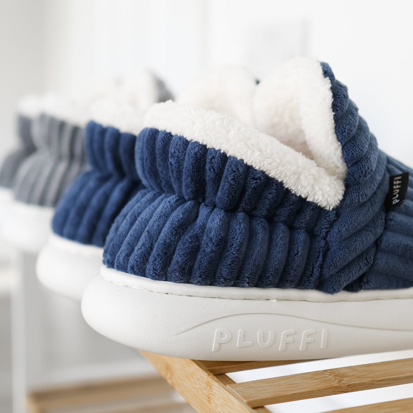 Happy™ CozySlippers: Unisex Vinter Fottøy Komfortable Varme Tøfler