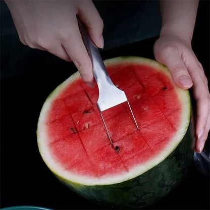 Globetrek° FruitCutter: 2-i-1 Multifunksjonell Fruktgaffel og -Kutter
