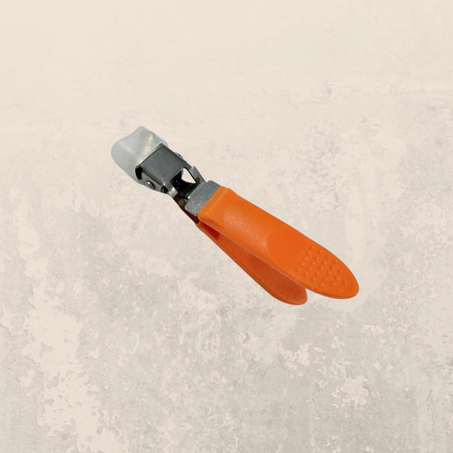 Globetrek° NailCutter 1+1 GRATIS: Holdbar Enkel Klipping Vinklet Negleklipper