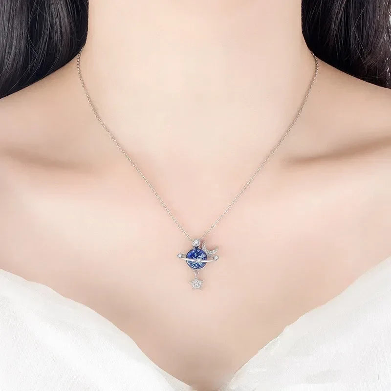 Jewelance™ MoonNecklace 1+1 GRATIS: Blå Planet Stjerne Måne Anheng Halskjede