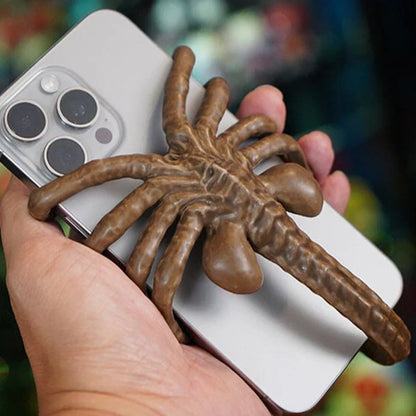 GlideHold® ScorpionStand: Realistisk Skorpionformet Telefonstativ