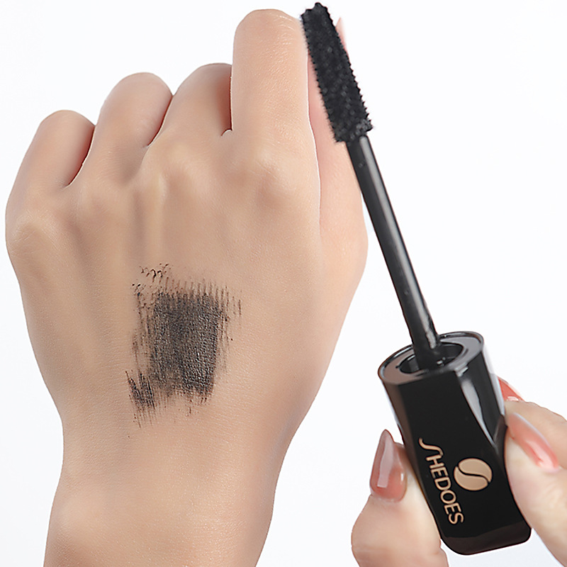 LashMascara 1+2 GRATIS: Ultra Svart Ekstra Volum Øyevippemascara