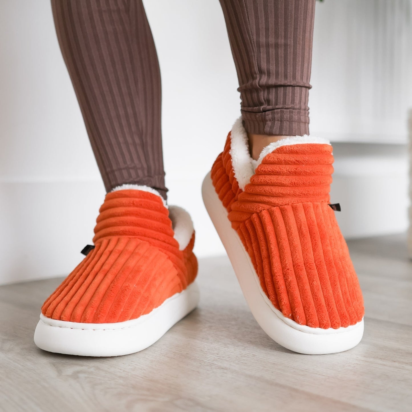 Happy™ CozySlippers: Unisex Vinter Fottøy Komfortable Varme Tøfler