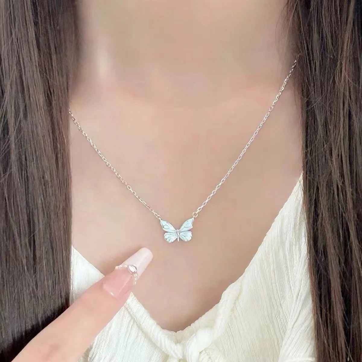 Jewelance™ GlowingButterfly 1+1 GRATIS: Mote Glødende Sommerfugl Halskjede Og Armbånd Sett