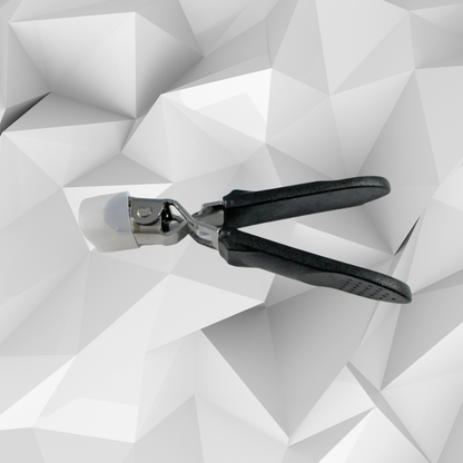 Globetrek° NailCutter 1+1 GRATIS: Holdbar Enkel Klipping Vinklet Negleklipper