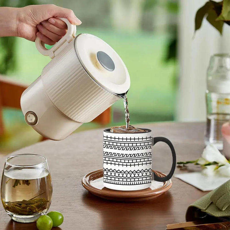 Globetrek° CoffeeMug: Smart Skjult Tekst Keramisk Kaffekrus