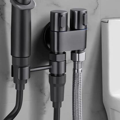 Globetrek° PremiumBidet - Nem Installation Dobbelt Ventil Håndholdt Præmie Bidet Sæt