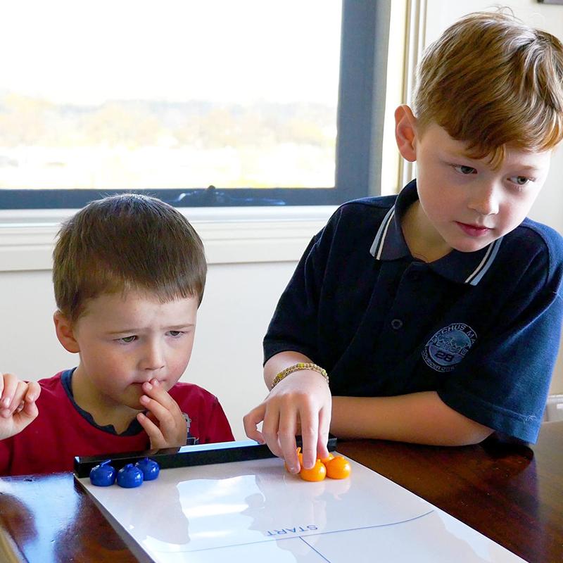 Kletshuts™ CurlingGame: Bordplate Curling Spill For Alle Aldre