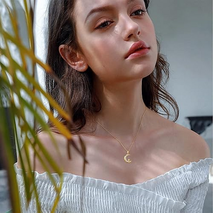 Jewelance™ CrescentNecklace 1+1 GRATIS: Minimalistisk Måne Vedhæng Justerbar Halvmåne Halskæde Smykker
