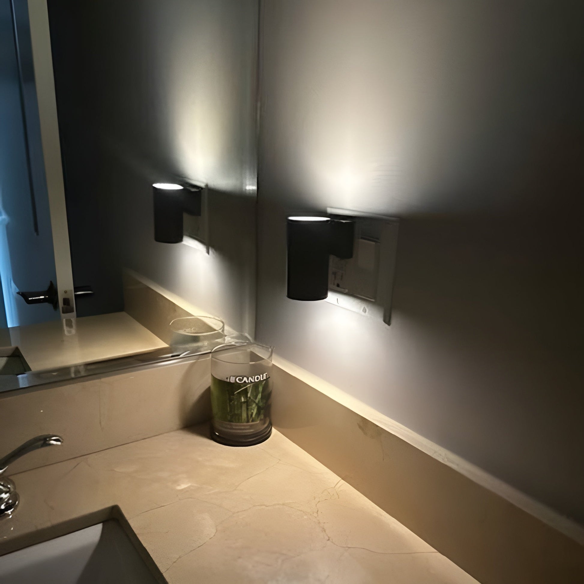 Ledsen™ NightLight: Moderne Bærbar Dimbar Plug-In Nattlys