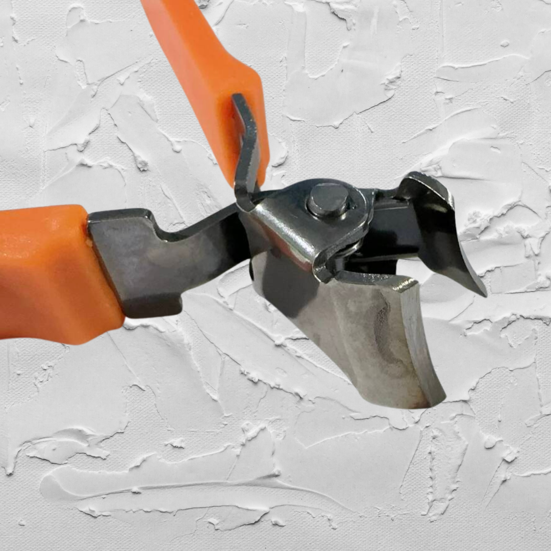 Globetrek° NailCutter 1+1 GRATIS: Holdbar Enkel Klipping Vinklet Negleklipper