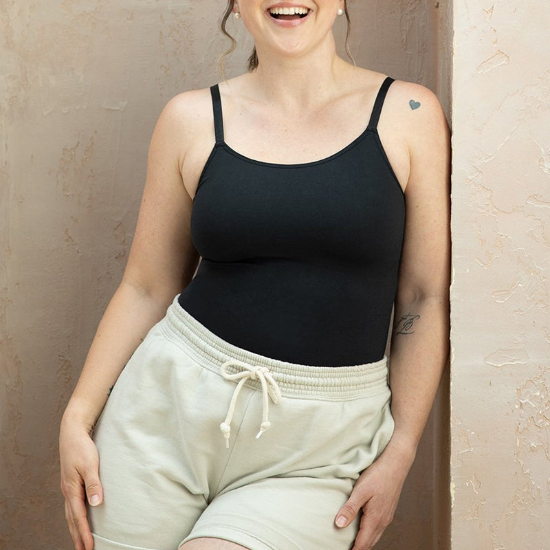 Icone™ ShapingTop 1+1 GRATIS: Heldagsformende Camisole-topp Med Sømløs Slank Passform