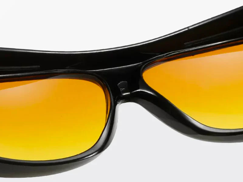 Icone™ NightGlasses 1+1 GRATIS: Sikkerhetsbriller for nattkjøring og frontlys