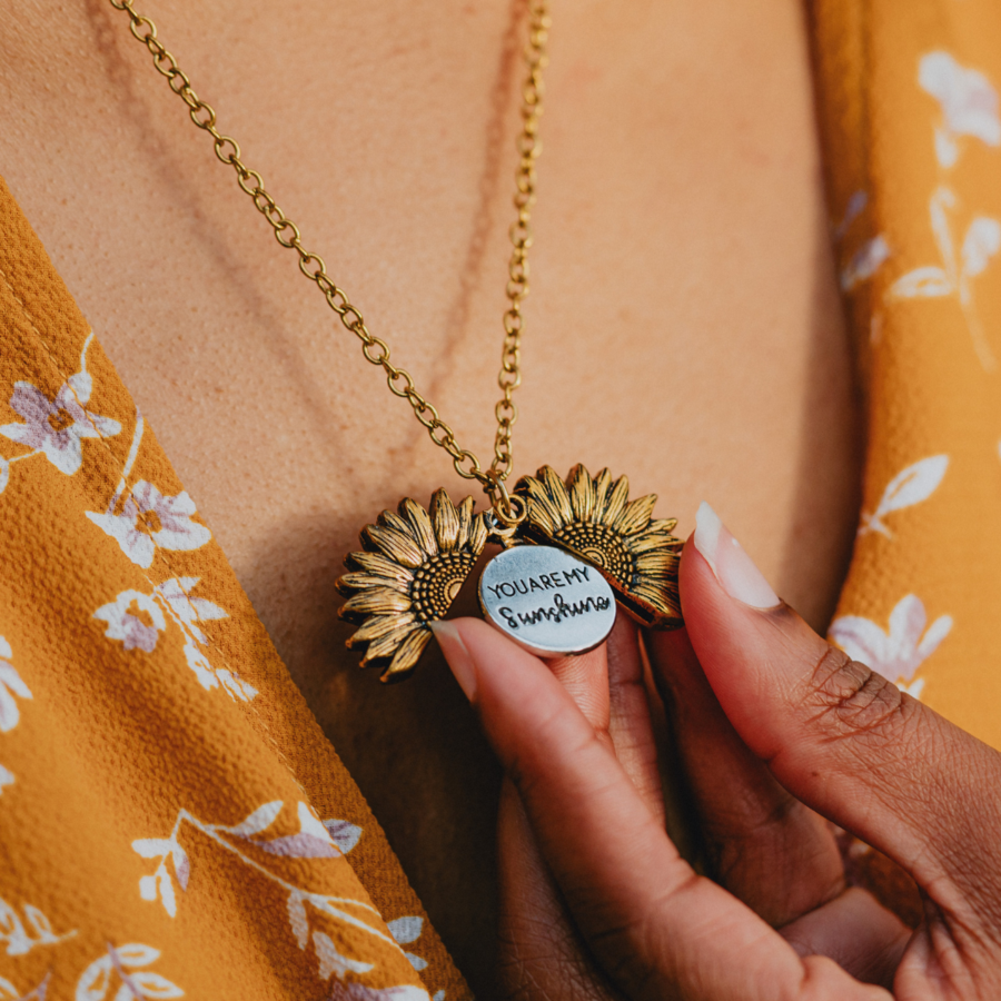 Jewelance™ SunflowerNecklace: "Du Er Min Solstråle" Solsikke Charm Halskjede