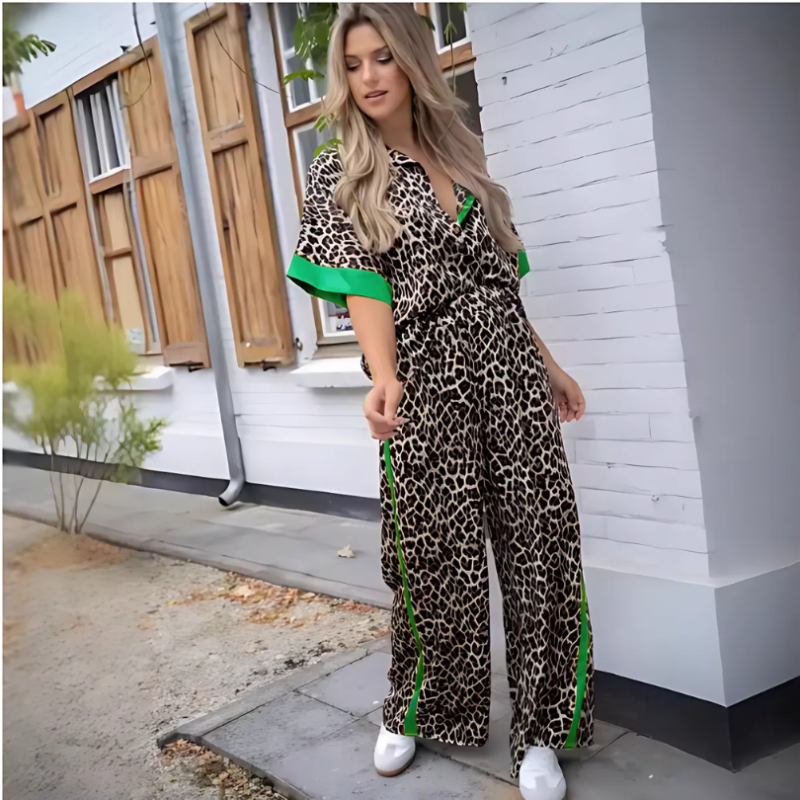 Icone™ LeopardOutfit: Komfort Hele Dagen Med 2-Delt LeopardOutfit Sett