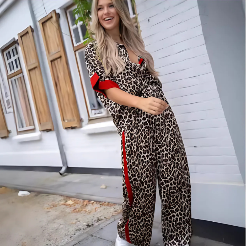 Icone™ LeopardOutfit: Komfort Hele Dagen Med 2-Delt LeopardOutfit Sett