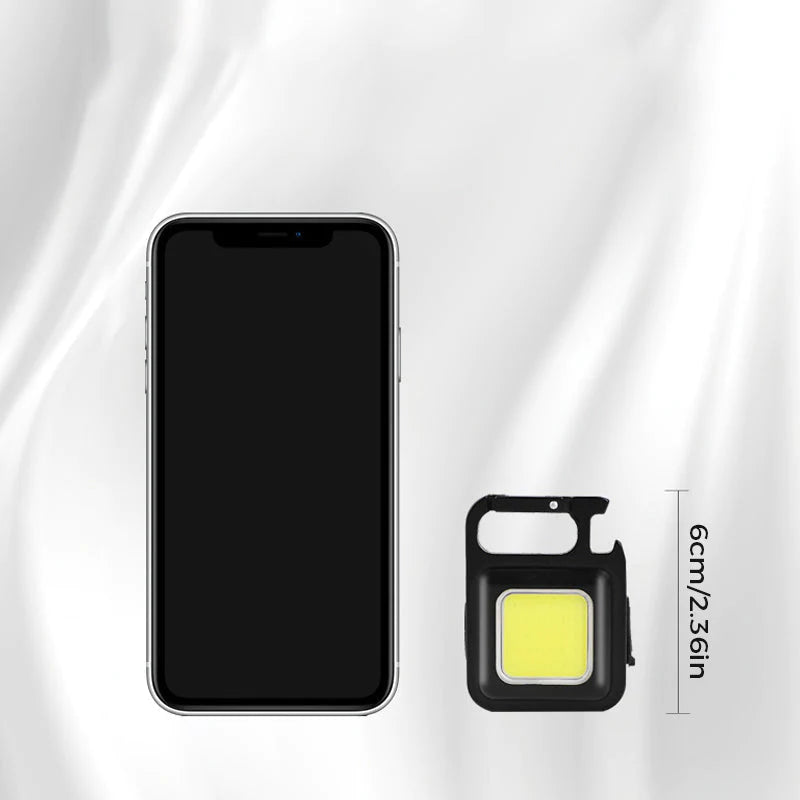 Leddi™ - SMART LED-nøkkelring nøkkellykt | (Midlertidig 1+1 GRATIS)