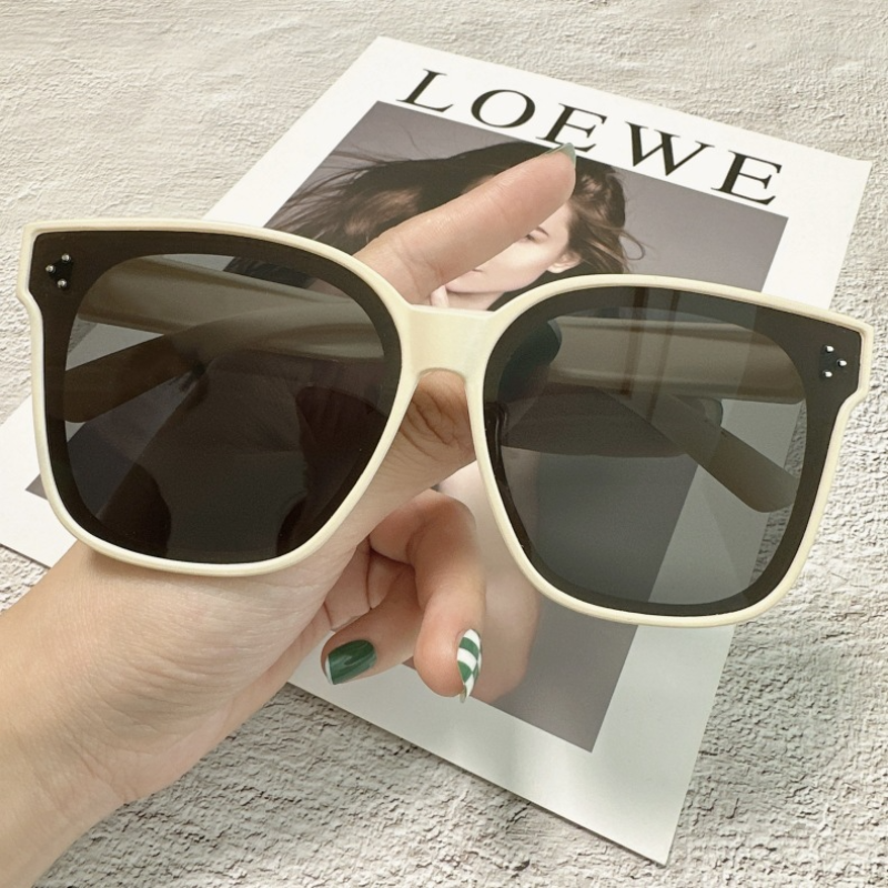 Icone™ PolarizedSunglasses: Universell Passform Polariserte Briller