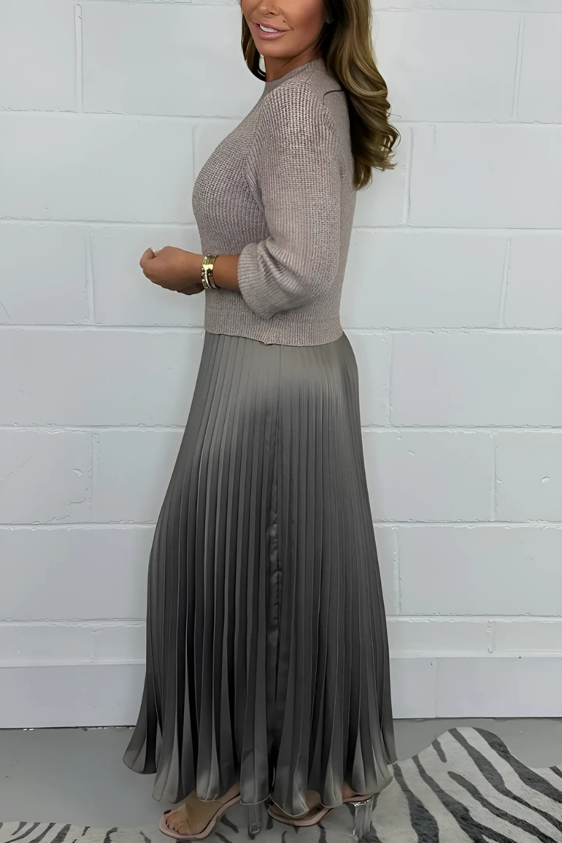 Icone™ PleatedDress: Langermet topp og elegant plissert skjørtkjole