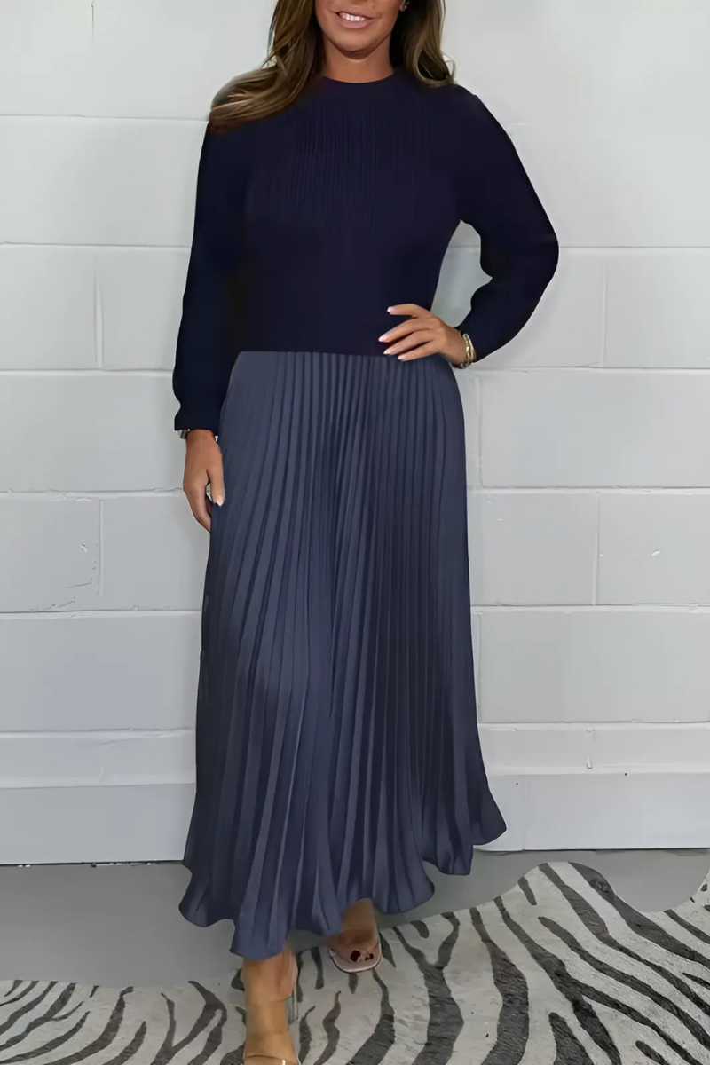 Icone™ PleatedDress: Langermet topp og elegant plissert skjørtkjole