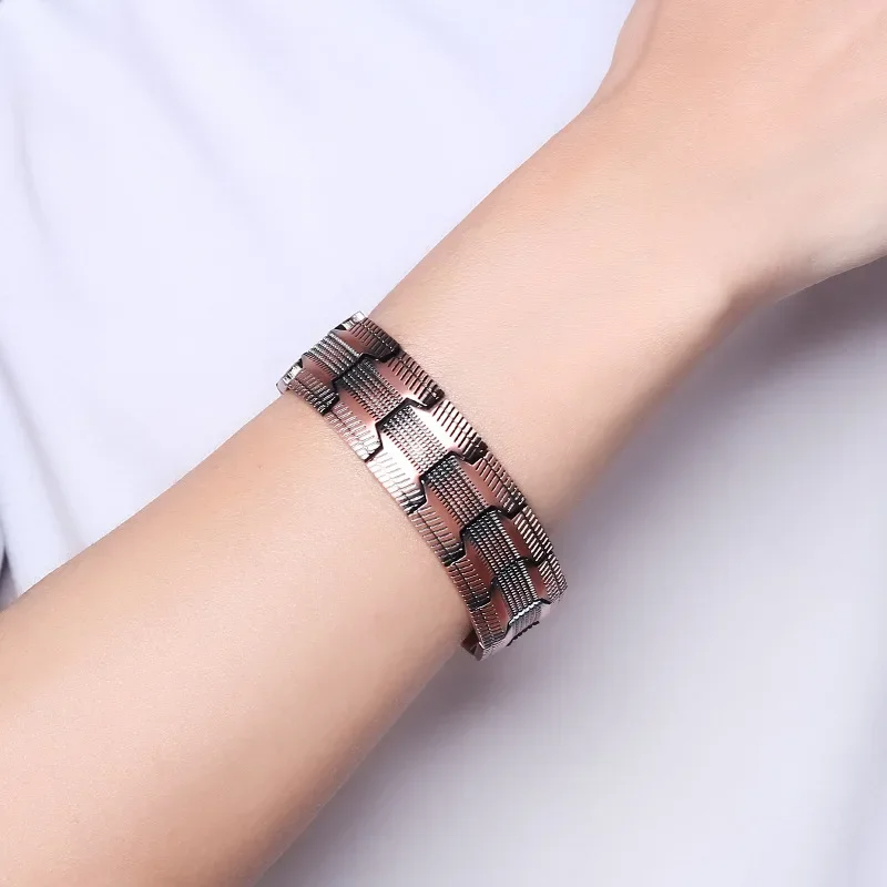 Jewelance™ MagneticBracelet 1+1 GRATIS: Premium Tre-rads Design Magnetisk Armbånd