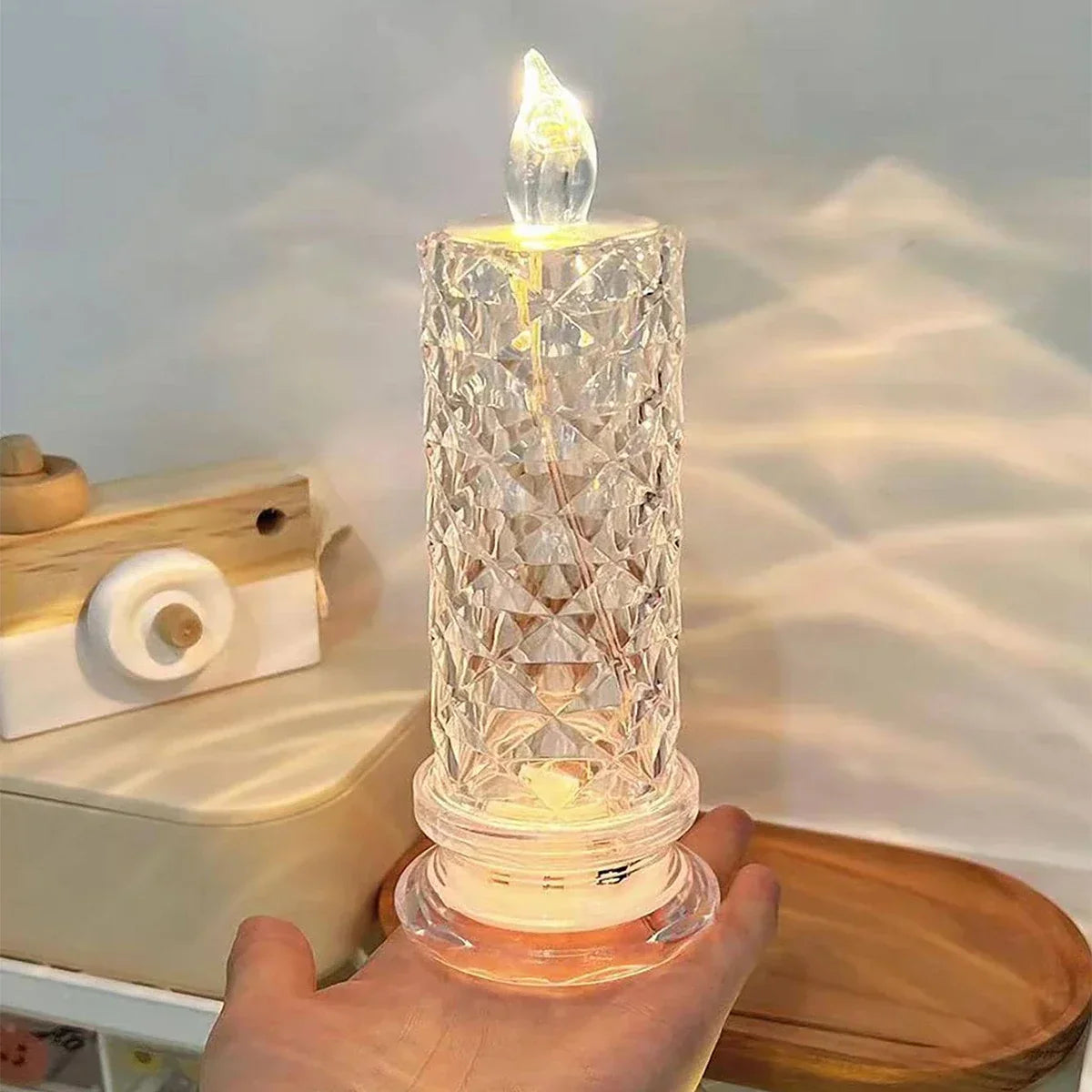 Ledsen™ CrystalCandle 1+1 GRATIS: Elegant Krystalllys Inspirert LED Bordlampe