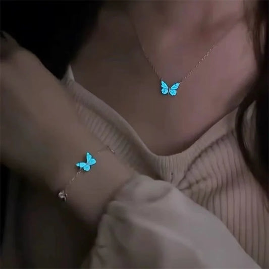 Jewelance™ GlowingButterfly 1+1 GRATIS: Mote Glødende Sommerfugl Halskjede Og Armbånd Sett