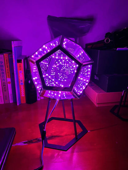 Ledsen™ ArtLight - Uendelig Dodekaeder Farge Kunst Lys