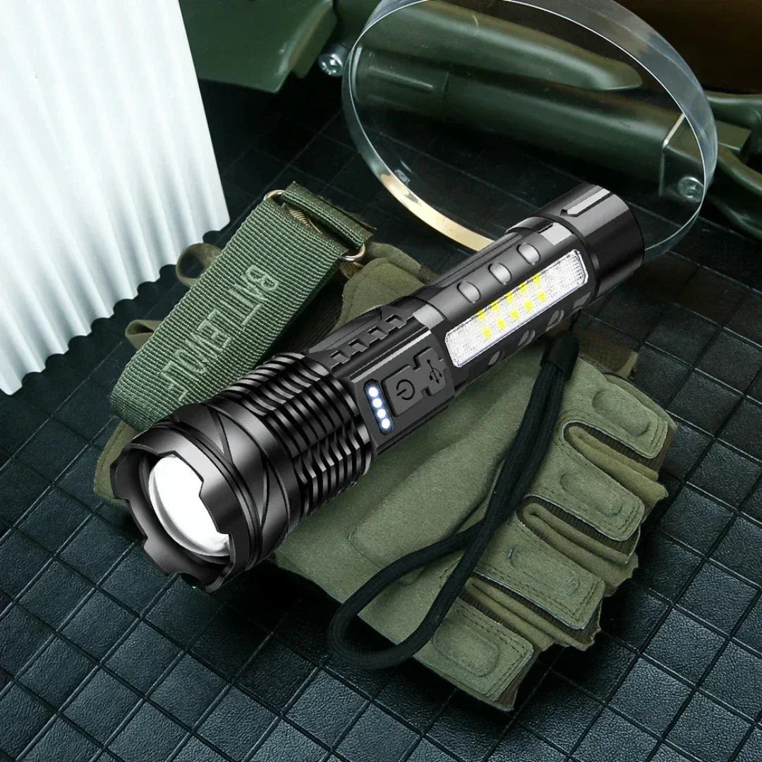 SuperFlashlight 1+1 GRATIS - Multifunksjonell Oppladbar Lommelykt