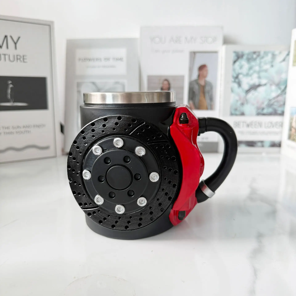 Globetrek° BrakeMug – Bilentusiast Racinginspirert Kaffebremsekrus