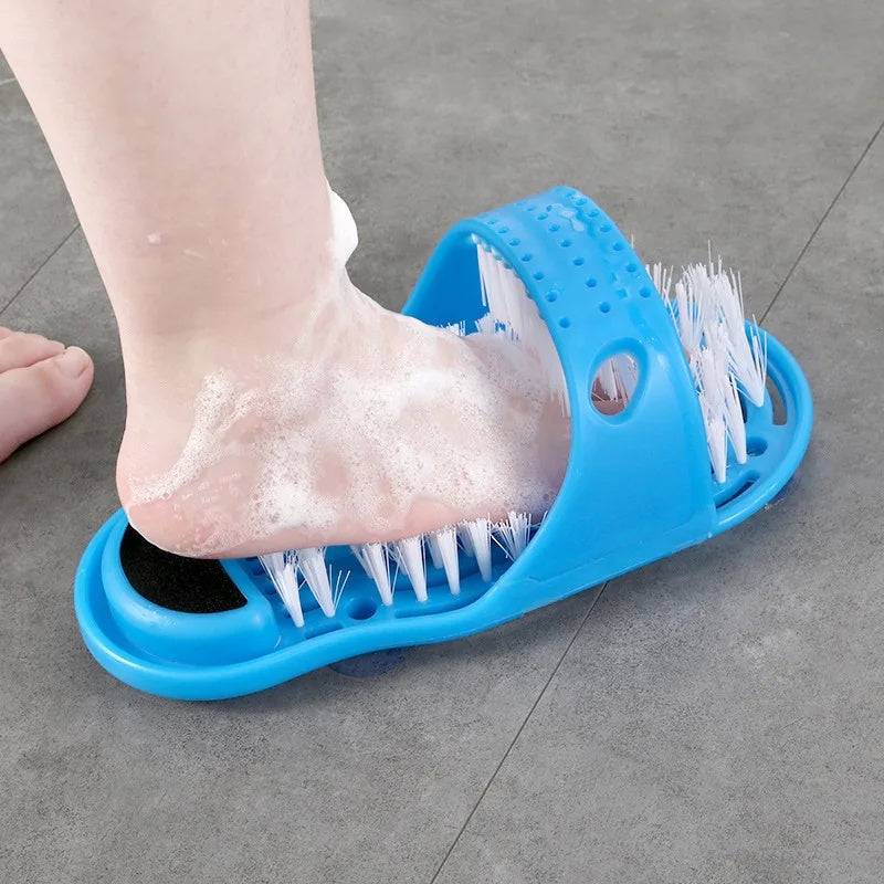 FootBrush™ 1+1 GRATIS: Eksfolierende Bade-Hjemmesko Med Fodsugningsbørste