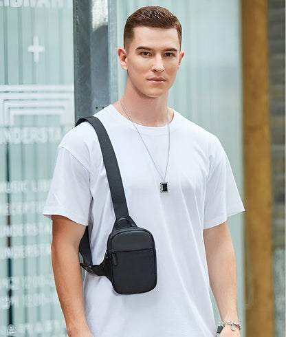 Icone™ ChestBag 1+1 GRATIS: Justerbar Stropp Unisex Mini Slynge Brystveske