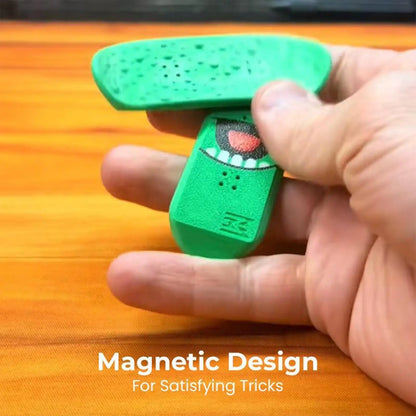 FingerSkateboard 1+1 GRATIS: Magnetisk Finger Skateboard Fidget Legetøj