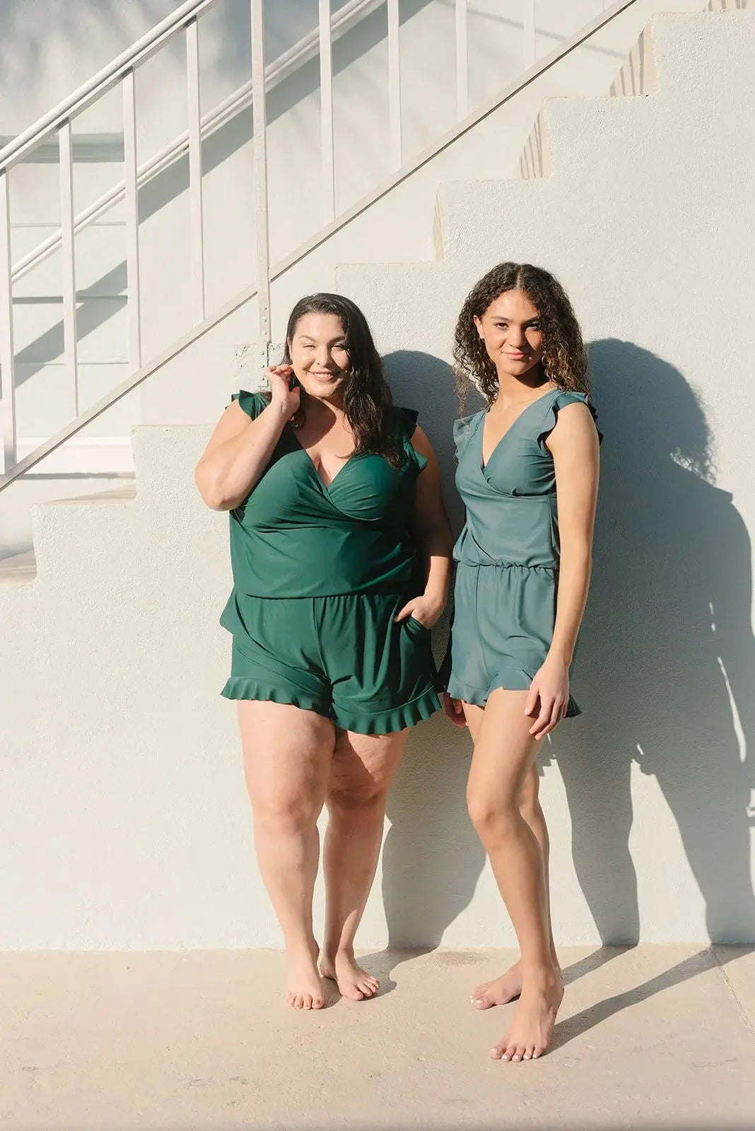 Icone™ SwimRomper: Badedrakt Romper Med Innebygd BH