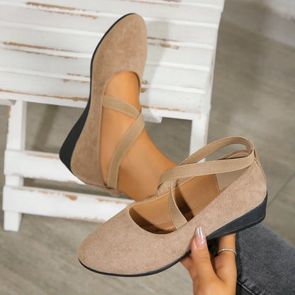 Happy™ BallerinaShoes: Dame Criss-Kryss Lukket Lavhælte Ballerinasko