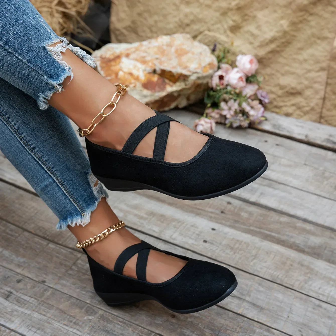 Happy™ BallerinaShoes: Dame Criss-Kryss Lukket Lavhælte Ballerinasko