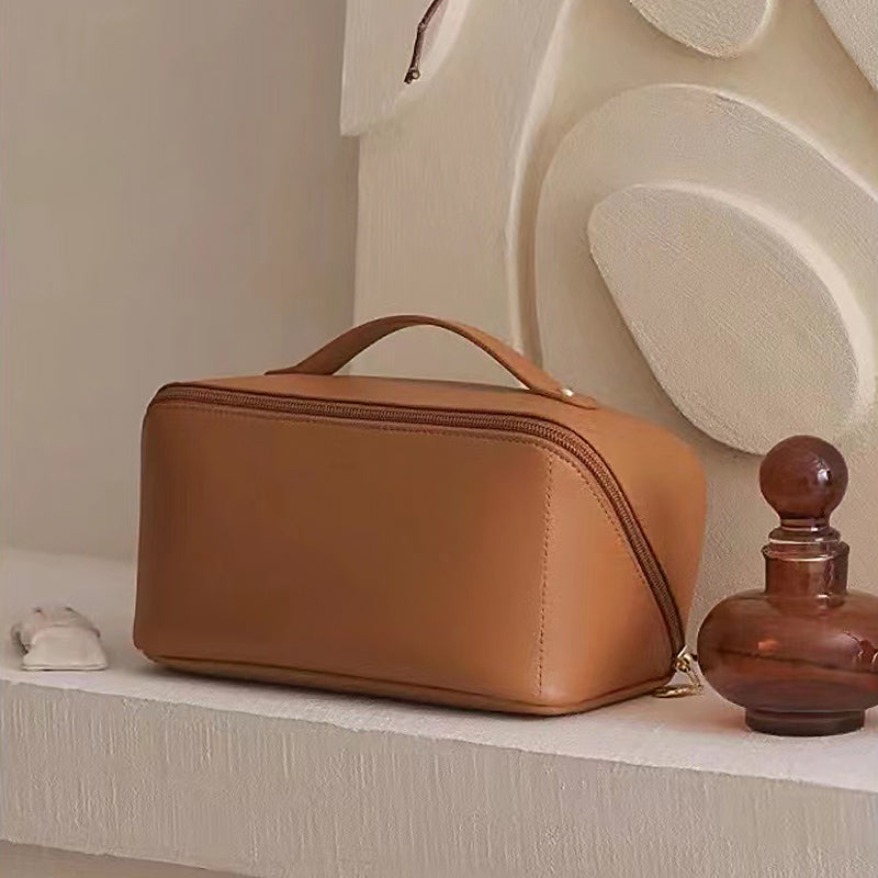Rose™ Sminkemappe for reise med smart design og masse plass