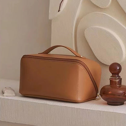 Rose™ Sminkemappe for reise med smart design og masse plass
