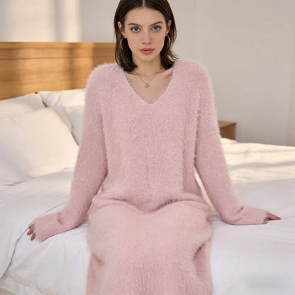Icone™ CozyDress: Kvinners Elegante Myke Fuskepels V-hals Maxi Koselig Kjole