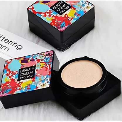 FoundationCream 1+1 GRATIS - Fuktighetsgivende Og Lysnende Foundationkrem Med Myk Svamp