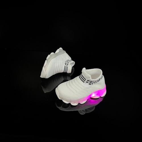 Kletshuts™ GlowShoes: Lys Op Børn Sneakers Farverig Blinker Slip På Sko