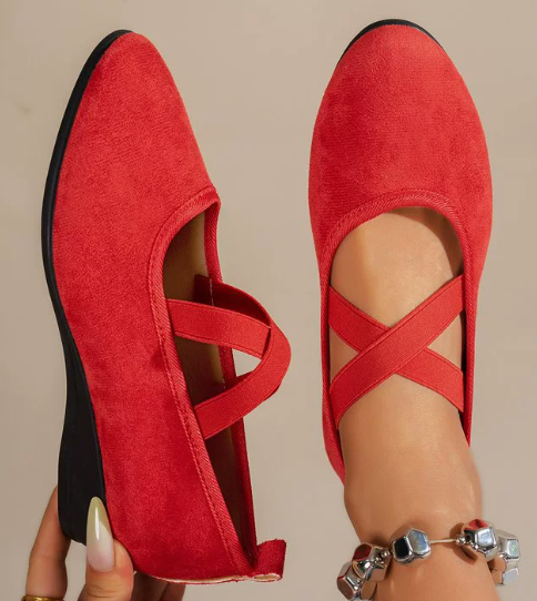 Happy™ BallerinaShoes: Dame Criss-Kryss Lukket Lavhælte Ballerinasko