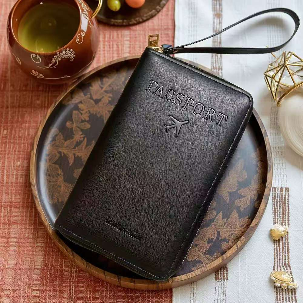 Icone™ TravelWallet 1+1 GRATIS: Alt-i-ett passholder og reiselommebok
