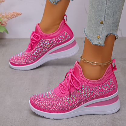 Happy™ WomenSneakers: Stilfull Pustende Kile Dame Sneakers Med Glitrende Rhinsteiner