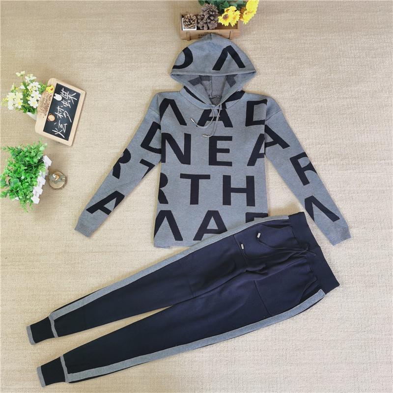 Icone™ PremiumWear: Komfortabel Daglig Premium Wear Hoodie Og Jogger Sæt
