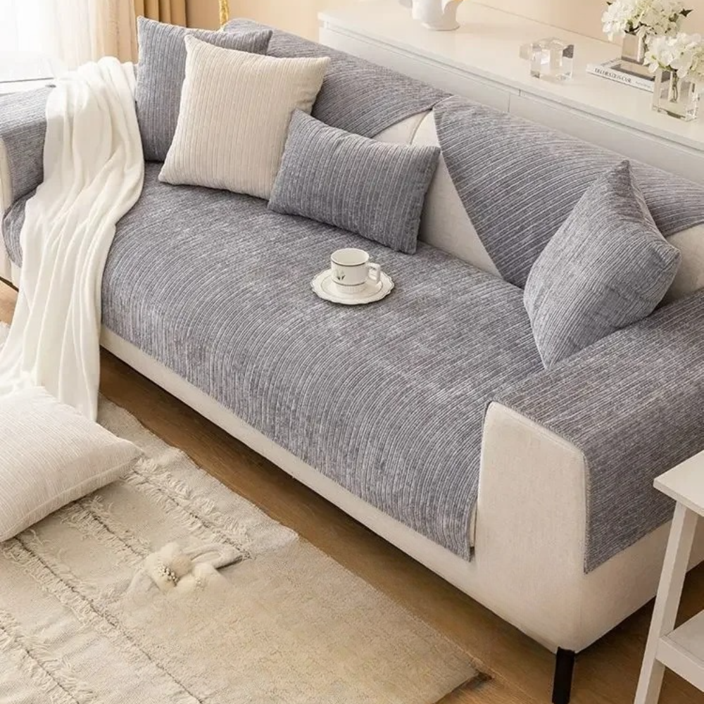 Globetrek° SofaCover – Elegant Slitesterkt Premium Stoff Sofatrekk